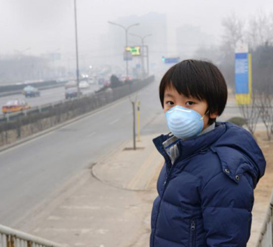 La contaminación provocada por el tráfico o por el tabaco afecta a la estructura cerebral de los niños