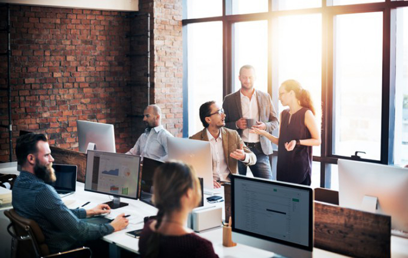 6 claves para crear un ambiente de comunicación positiva en la oficina