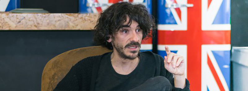 “En el futuro, las máquinas serán mejores que nosotros buscando respuestas, pero es evidente que son mucho peores creando preguntas”