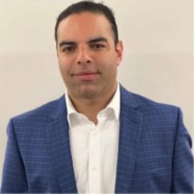 Dr. Acran Salmen-Navarro