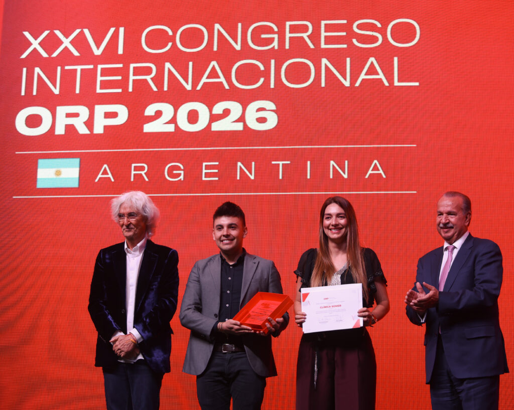 Representantes de Clínica Somer reciben el Reconocimiento Empresarial ORP 2026 en la Noche Orpheus