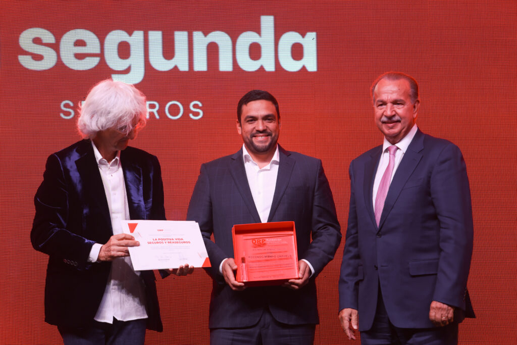 Representantes de La Positiva Vida Seguros y Reaseguros reciben el Reconocimiento Empresarial ORP 2026 en la Noche Orpheus